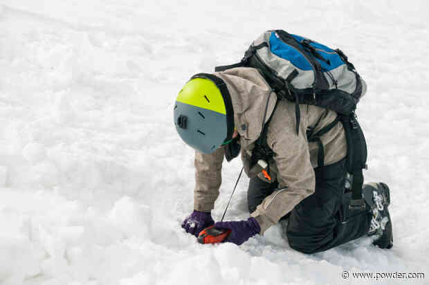 Avalanche Educator Cleverly Pranks Students