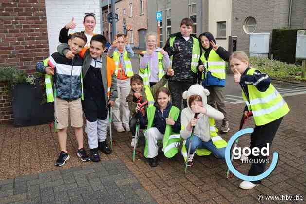 Leerlingen De Boemerang ruimen zwerfvuil op in het Stift