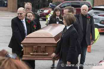 Tears, joy and tributes as fans pay respects to Gordon Lightfoot in his hometown