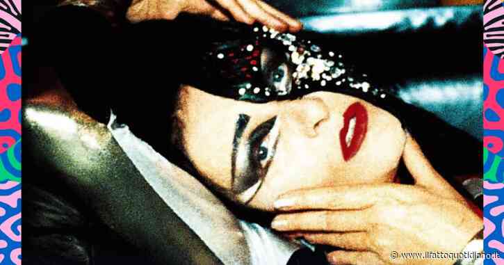 Siouxsie Sioux a Milano, l’imperatrice è apparsa. Che dire? Le si perdonano anche le sbavature