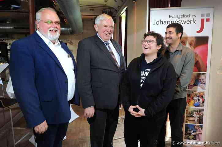 OWL: Azubis aus der Türkei sollen Pflegekräfte werden