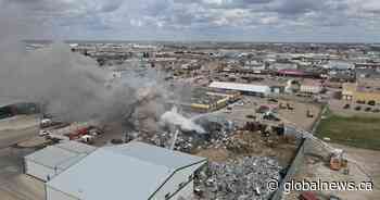 Billows of smoke seen from Saskatoon scrap metal yard during fire