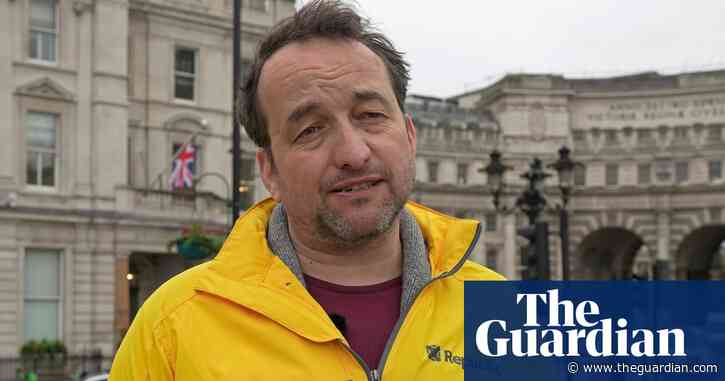 Anti-monarchy protesters at coronation are told police not taking further action