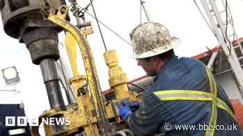 Shell selling stake in controversial Cambo oil field