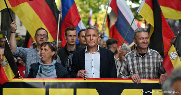 Weimar setzt Zeichen gegen Rechts: 1000 Menschen bei Demos