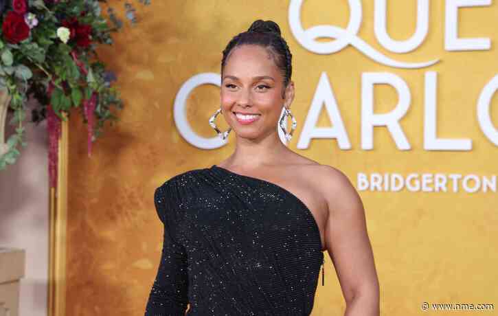 Alicia Keys performs ‘If I Ain’t Got You’ with all-women orchestra