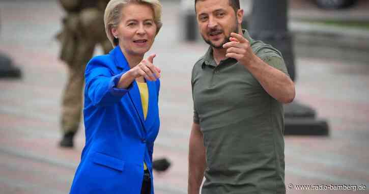 Von der Leyen trifft zu Besuch in Kiew ein