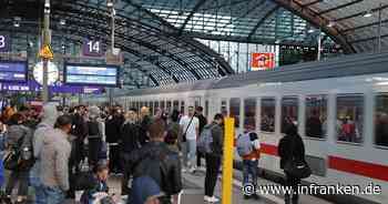 Immer mehr Menschen nutzen die Bahn für Fernreisen