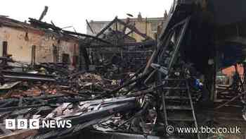 Arrest as Bristol Underfall boat yard fire deemed 'suspicious'