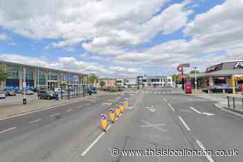 The Colonnades Croydon stabbing: Boy taken to hospital
