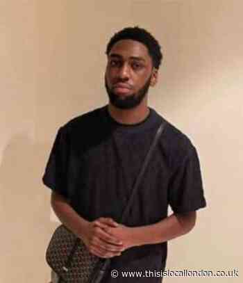 Romford teen fatally stabbed near Dagenham Heathway station