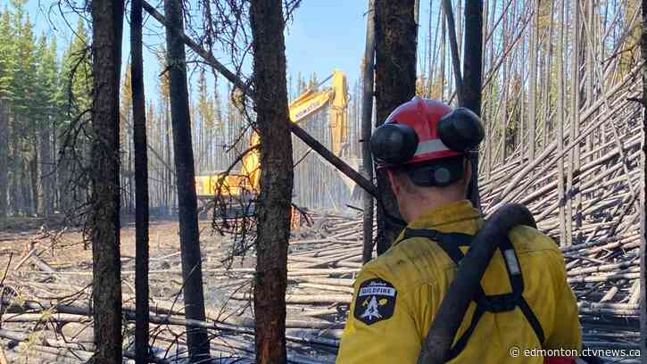Favourable forecast may help Alberta firefighting effort, but heat expected to return