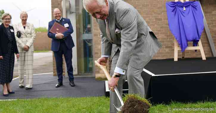 Erster Auftritt: König Charles in Cambridge