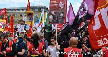 New Foreign Office France travel advice as strike date set and warning over health insurance