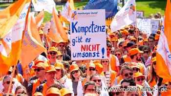 Tausende Ärzte demonstrieren bundesweit für mehr Geld