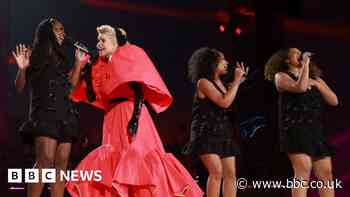 In pictures: Coronation concert and UK street parties