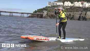 Bristol Channel: Teacher completes crossing on a paddle board