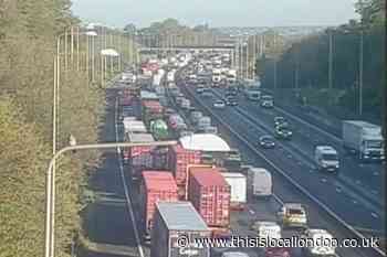M25 traffic: Delays as person rushed to hospital after crash