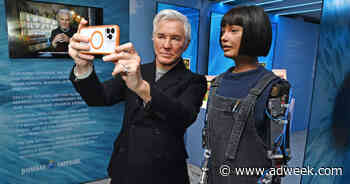 Why Bombay Sapphire Turned to a Robot to Inspire Human Creativity