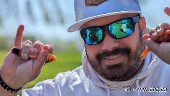 Ontario man works to remove 'sea of goldfish' from natural wetland