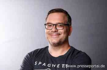 ESC-Finale: Elton verkündet die Punkte der deutschen Jury