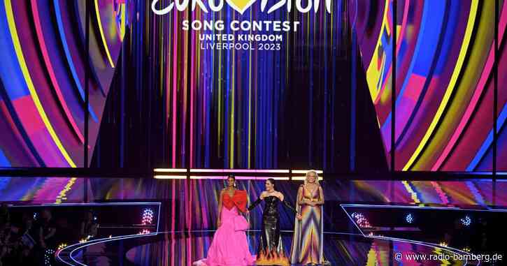 Elton verkündet Punkte deutscher Jury im Eurovision-Finale