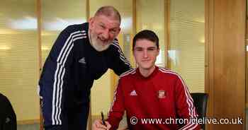 Sunderland tie down England youth international to long-term deal