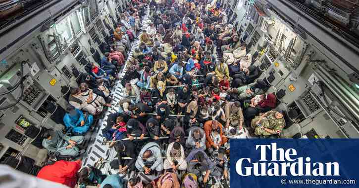 Home Office admits errors after arrest of Nepali guards airlifted from Kabul