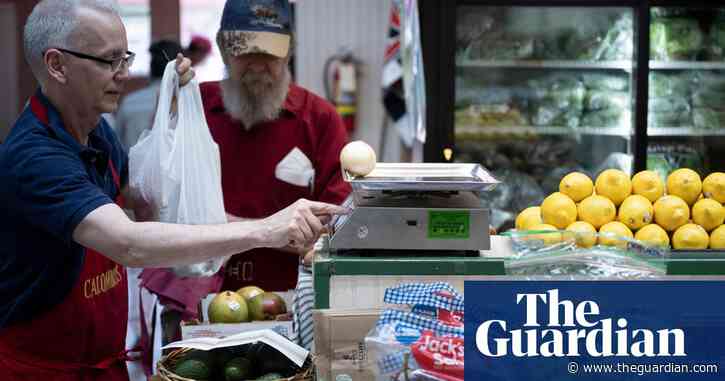 US inflation beat forecasts in April but remained high at 4.9%