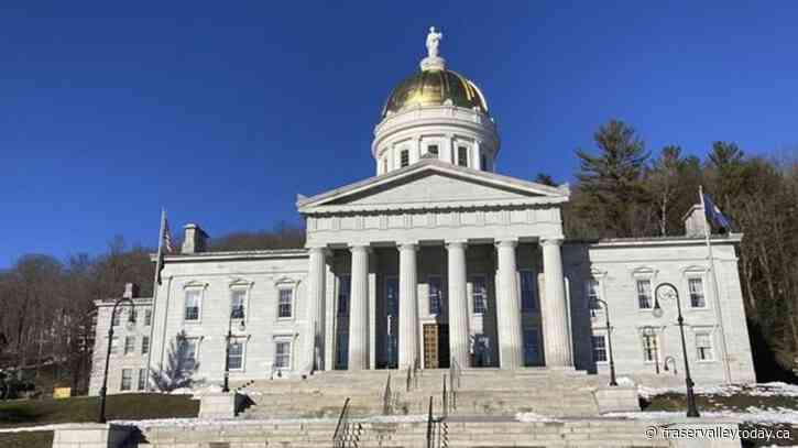 Vermont governor signs shield bills that protect providers who offer medicated abortion