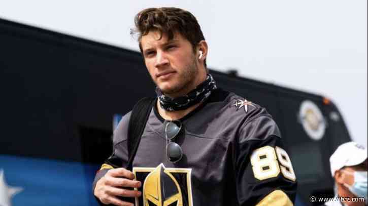 Former LSU tight end diagnosed with lymphoma signs with New Orleans Saints