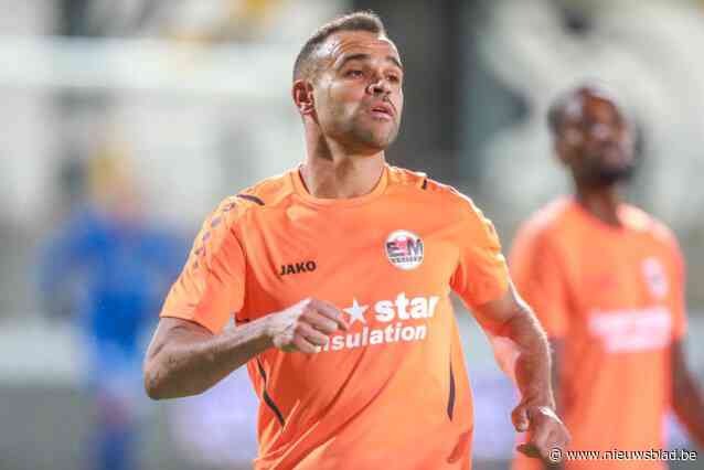 SPORTKORT OOST-VLAANDEREN. Standaard Denderleeuw strikt Rodrigo De Oliveira, kleinzoon van Johan Boskamp voetbalt volgend seizoen voor KFC Merelbeke