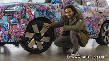 Mini reveals new design details, including a round touchscreen