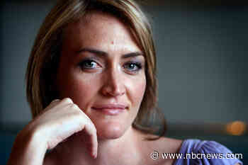 Heather Armstrong, founder of Dooce deemed 'Queen of the Mommy Bloggers,' dies at 47