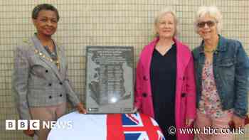 Portsmouth plaque reveals hidden history of women activists
