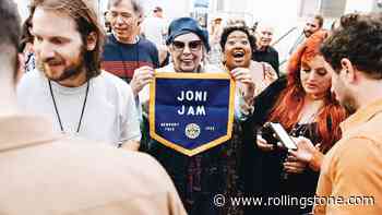 Joni Mitchell’s Surprise Newport Folk Concert to Be Released as Live Album