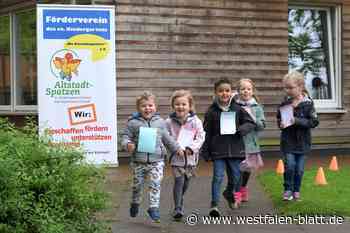 Bad Oeynhausen: Kinder rennen für neue Spielzeugautos