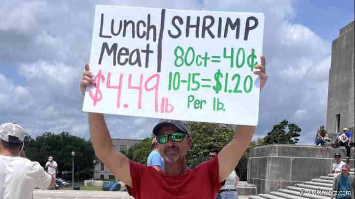 Shrimpers gather at La. capitol to protest rising prices, falling profits
