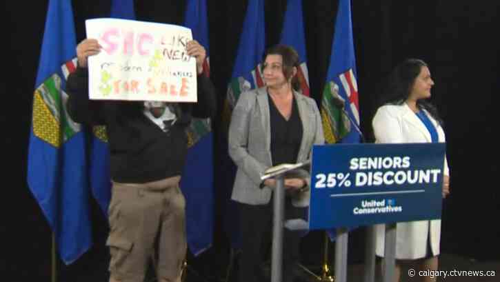 Health-care protest interrupts UCP affordability announcement in Calgary