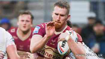 Rowan Milnes: Hull KR half-back out with broken hand for about six weeks
