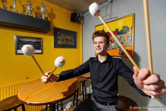 Marimbaspeler Lennert (19) eindigt tweedes op internationale compositiewedstrijd: “Ja, het applaus, dat doet wat met een mens”