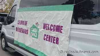 Organización sin fines de lucro busca voluntarios tras aumento en la liberación de migrantes del centro de detención de ICE