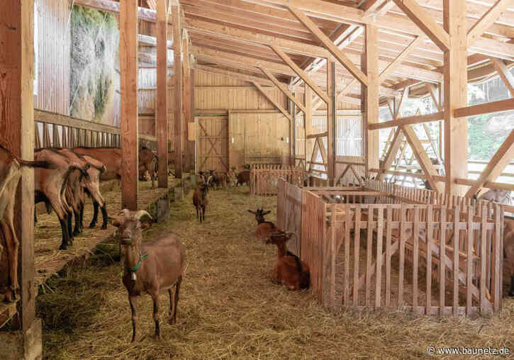 Ziegenstall, Weinhof und Büroräume
 - Landbaukultur-Preis 2022/23 verliehen