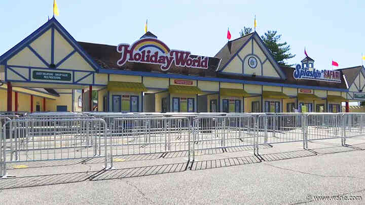 Holiday World opens this weekend