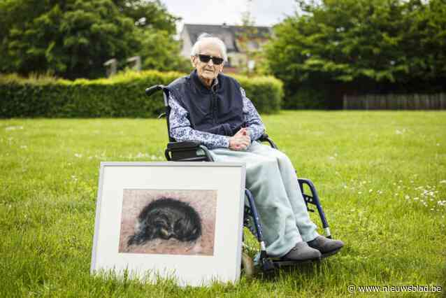 Personeel organiseert hartverwarmende expo met kunstwerken van 91-jarige man op palliatieve afdeling: “Een laatste wens die in vervulling gaat”