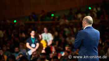 Olaf Scholz bei Jugend­politik­tagen: Wie kommt der Kanzler bei der Jugend an?