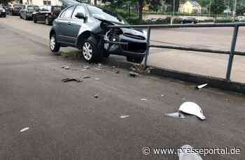 POL-PDTR: Verkehrsunfall mit Personenschaden - Verursacher flüchtet