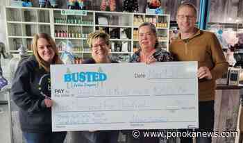 PHOTO: Busted Ladies Lingerie barbecue raises $2,500 for mental health