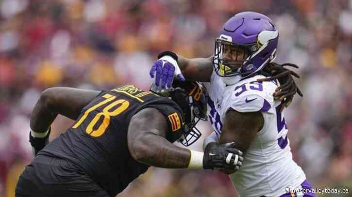 Browns agree to acquire Pro Bowl defensive end Za’Darius Smith from Vikings, AP source says