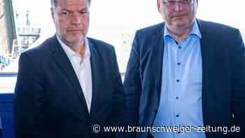 Bund will LNG-Terminal auf Rügen - Land will Unterlagen